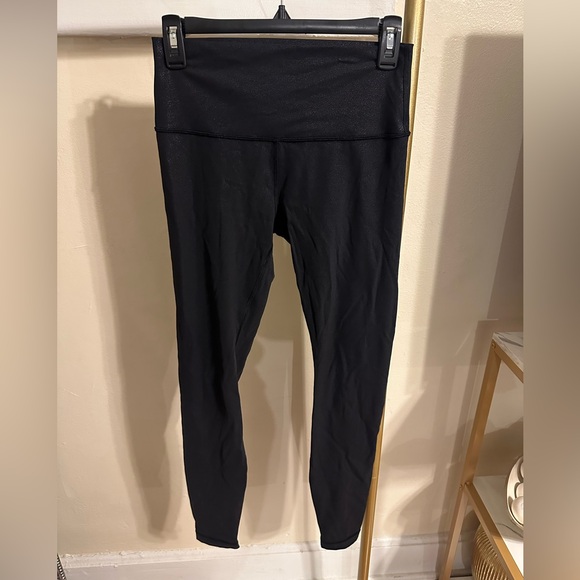 Lululemon shiny leggings size 6 - Picture 1 of 3